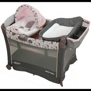 Disney Minnie Mouse pack ‘n play